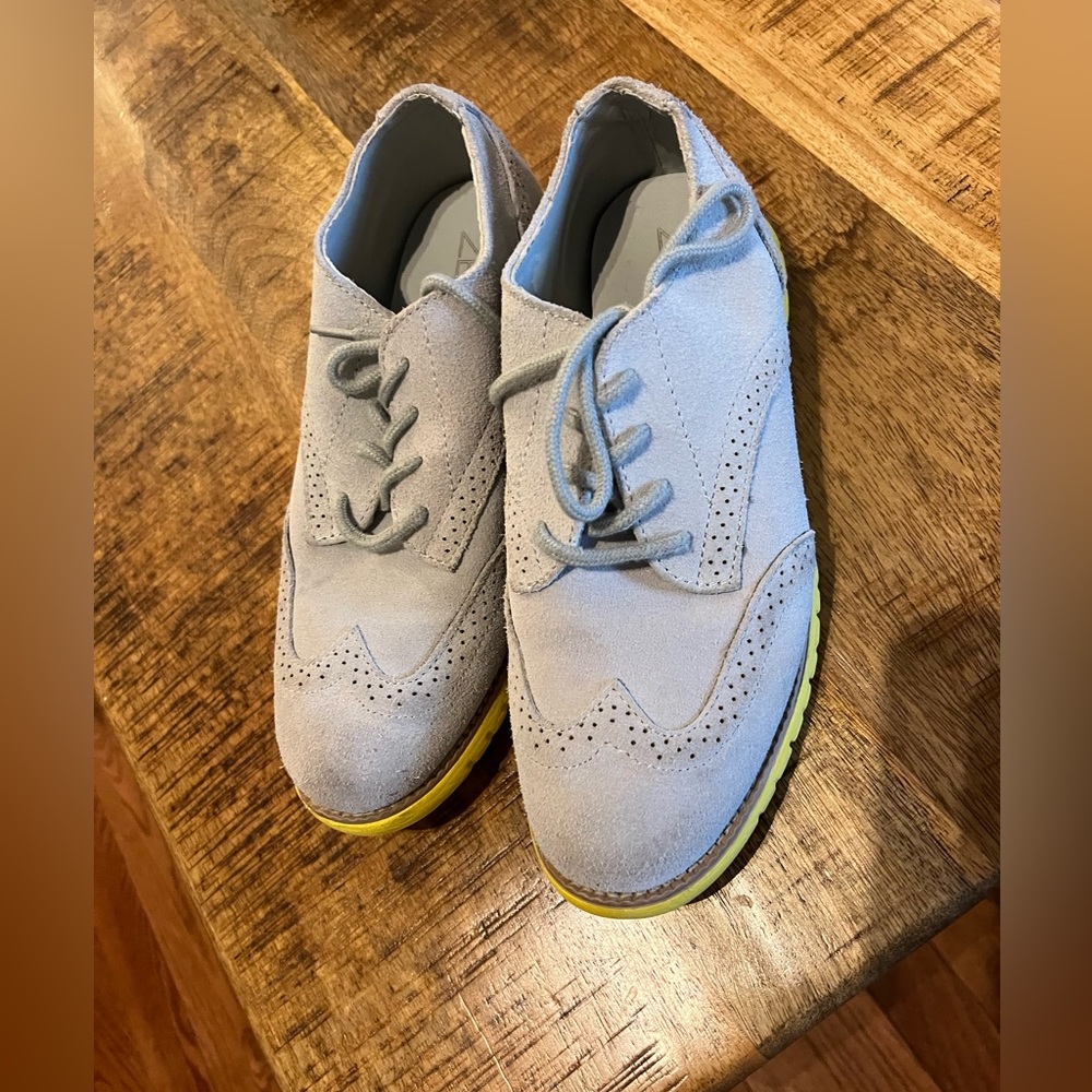 Boys Cole Haan Zero Grand shoes size 4